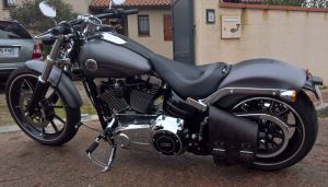 Sacoche Myleatherbikes Softail Breakout (67)